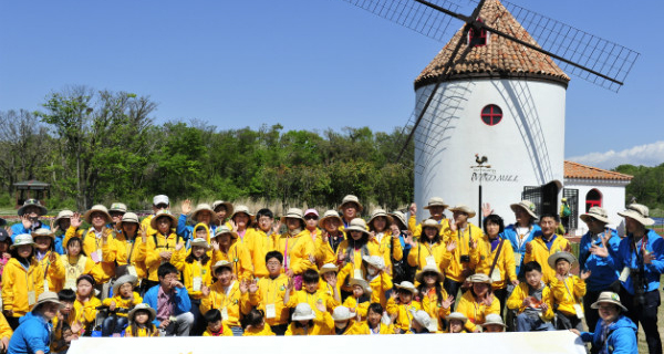 S-OIL holds “Sunshine Sharing Camp” for kids with rare diseases in Jeju Island